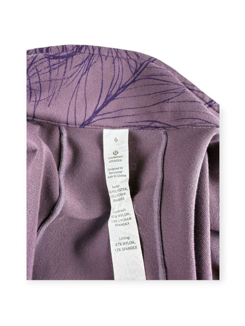 🌟 Lululemon Define Jacket - Peacock Feather Print - Purple - Size 6 🖤