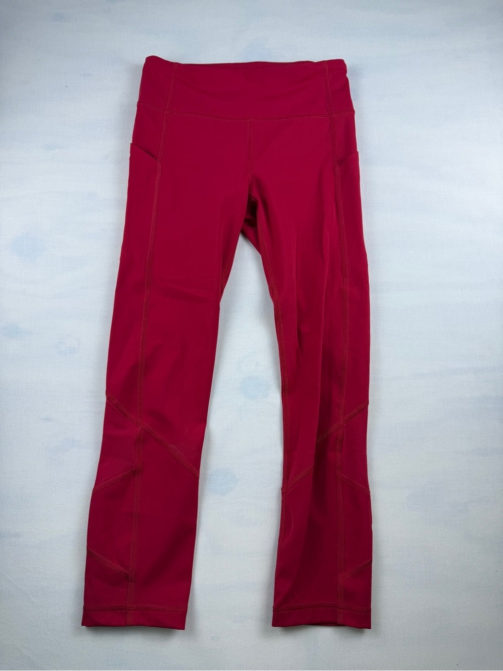 🍋 Lululemon Pace Rival Crop *22"
Dark Red - Size 2 💋