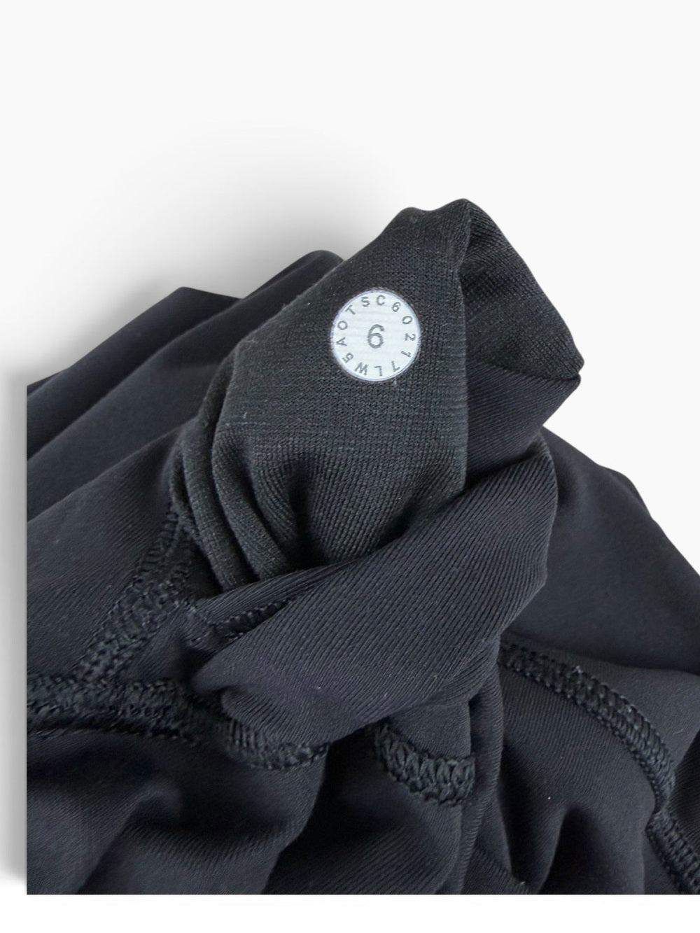 🌟 Lululemon x SoulCycle Tight 28” - Black/SOUL NY - Size 6 🖤💀