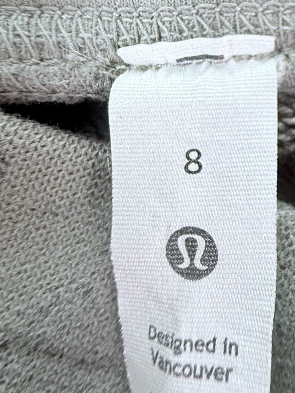 🍋Lululemon Scuba Jogger - Gray Crackle Print - Size 8 🖤