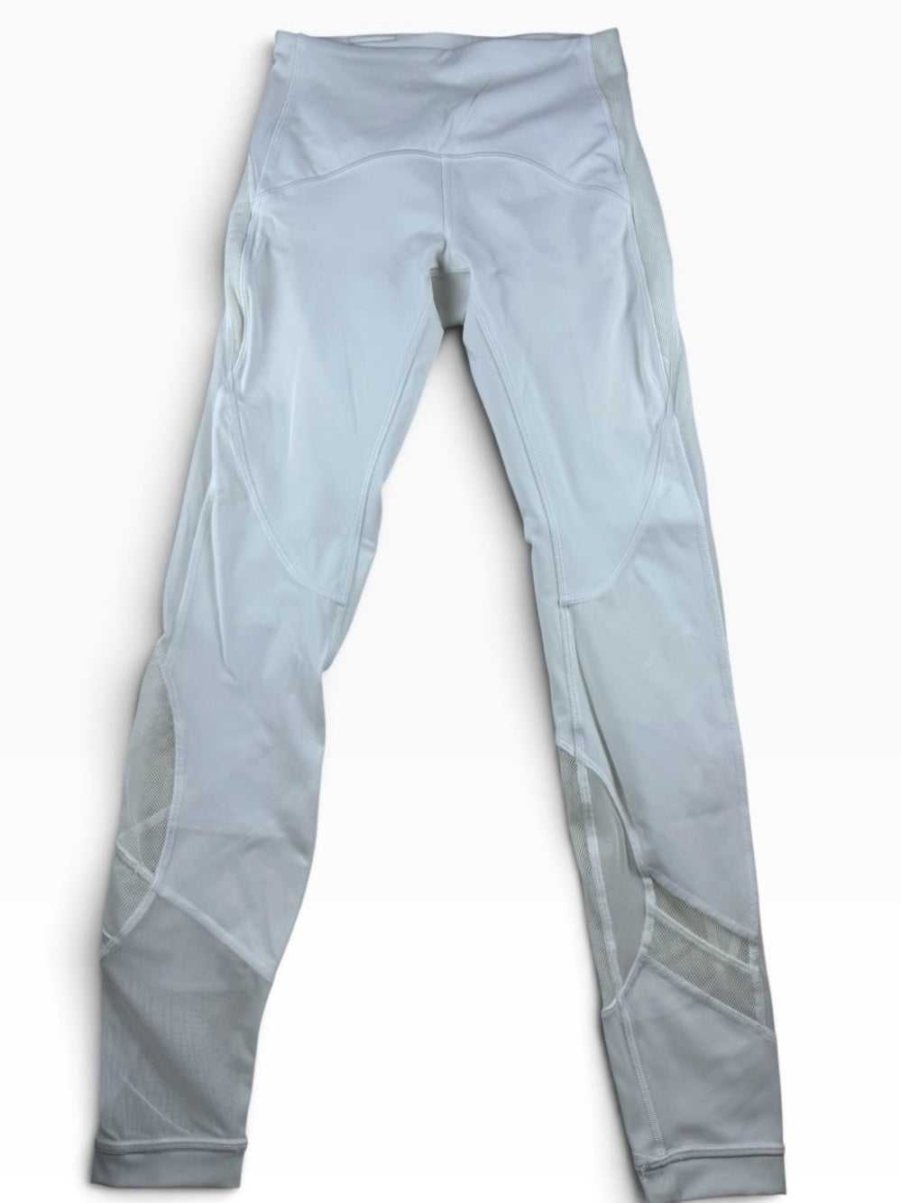 🌟 Lululemon Clear the Court Crop 21” - Like New - White - Size 6 🤍