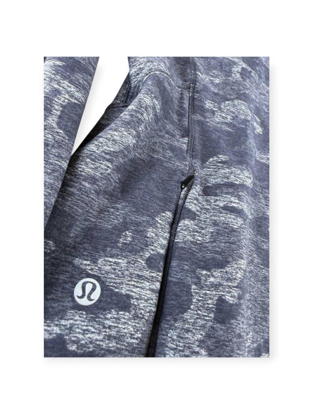 🌟 Lululemon Outrun the Elements 1/2 Zip - Incognito Camo HTR Black - Size 4 🖤