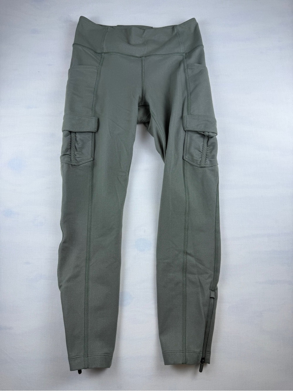 🍋 Lululemon Cargo Super-HR Hiking Tight 25 - Utility Olive Green - Size 6 🫒