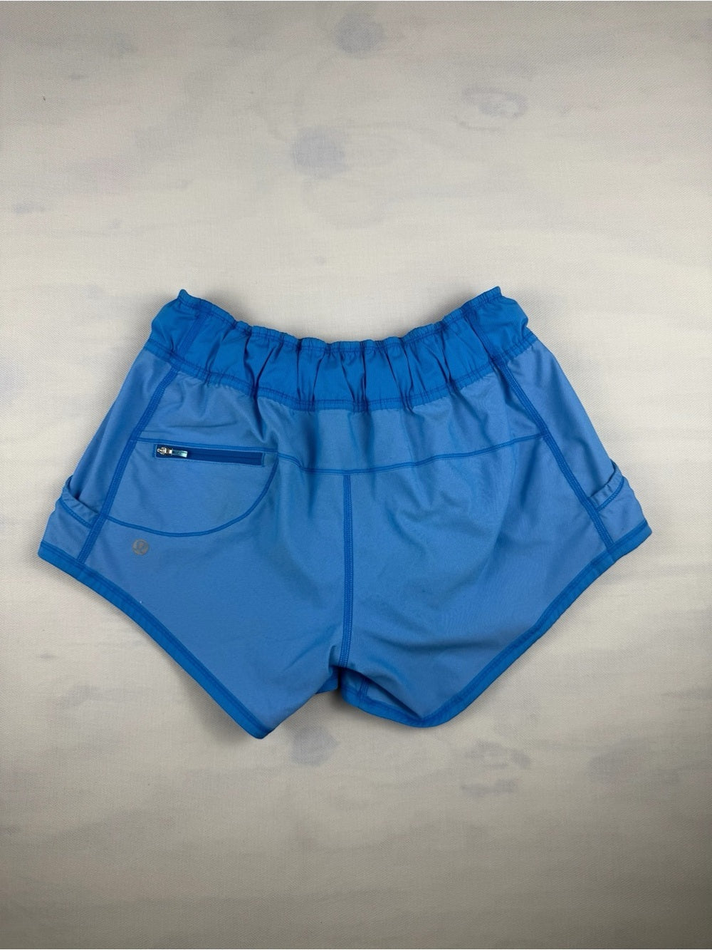 🍋Lululemon Work It Out Short - Like New - Beach Blanket Blue - Size 4 💙