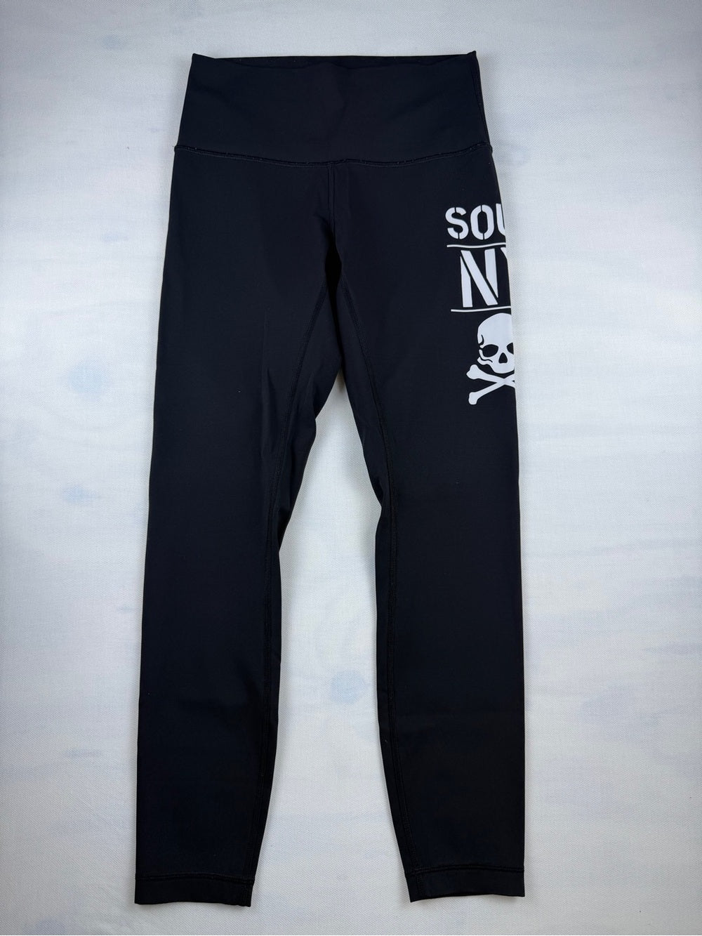 🌟 Lululemon x SoulCycle Tight 28” - Black/SOUL NY - Size 6 🖤💀