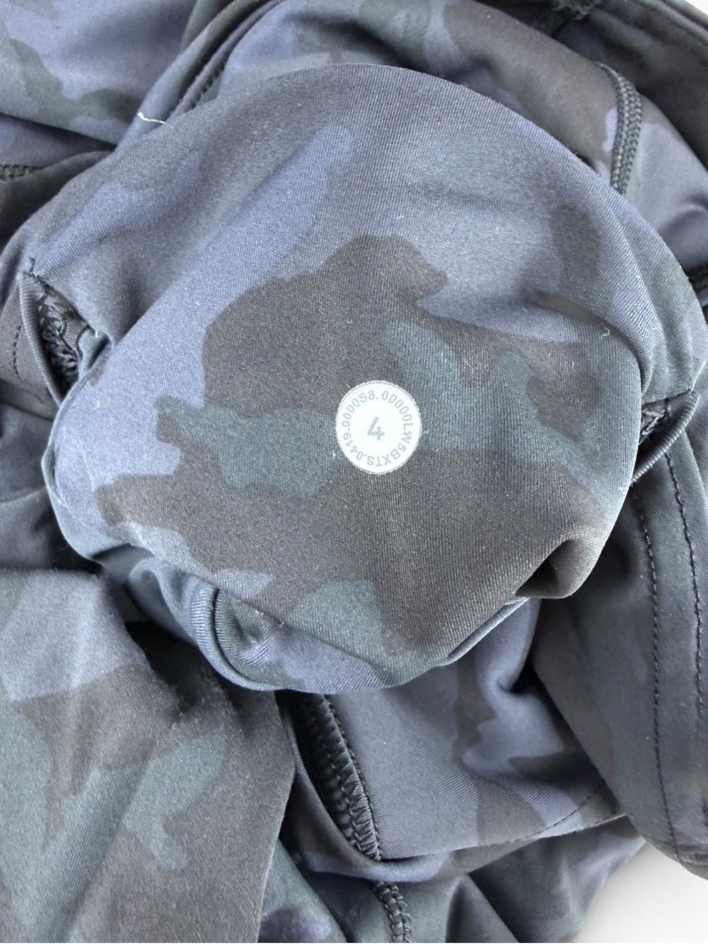 🍋 Lululemon Fast and Free HR Tight 28” - Heritage 365 Camo Deep Coal - Size 4 🙈